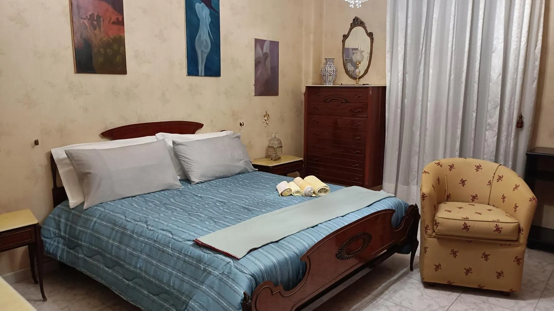 Carmelo'S Home Catania Italy